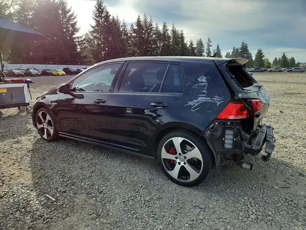 3VW547AU3HM070747 — 2017 Volkswagen GTI, фото 2 с аукциона Copart 29.09.2026, Задняя часть