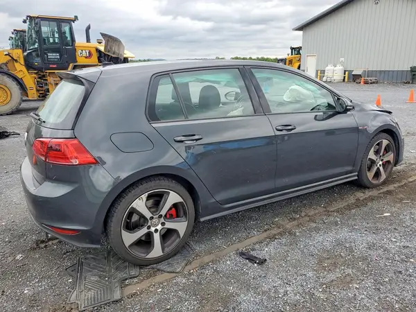 3VW547AU3HM026084 — 2017 Volkswagen GTI, фото 3 с аукциона Copart, Передняя часть