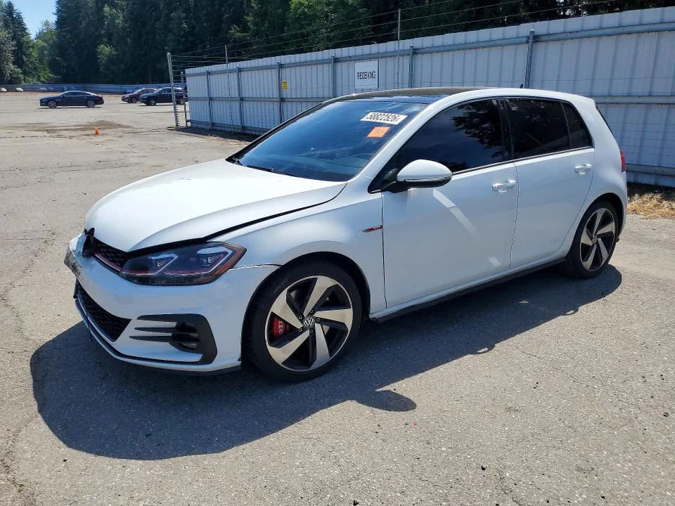 2018 Volkswagen GTI VIN 3VW447AUXJM266072 фото 1