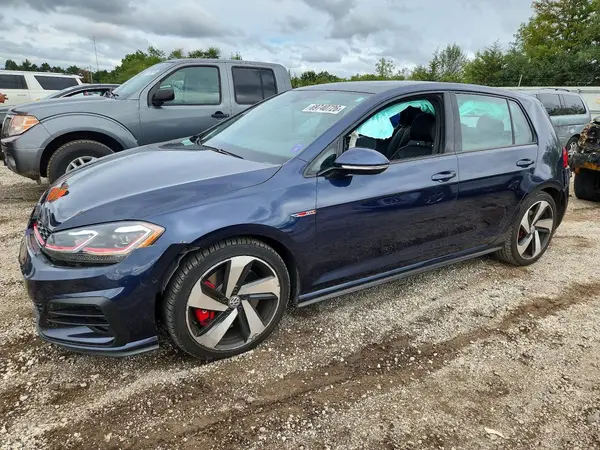 3VW447AU5JM280347 — 2018 Volkswagen GTI, Передняя часть (Front End), фото до ремонта