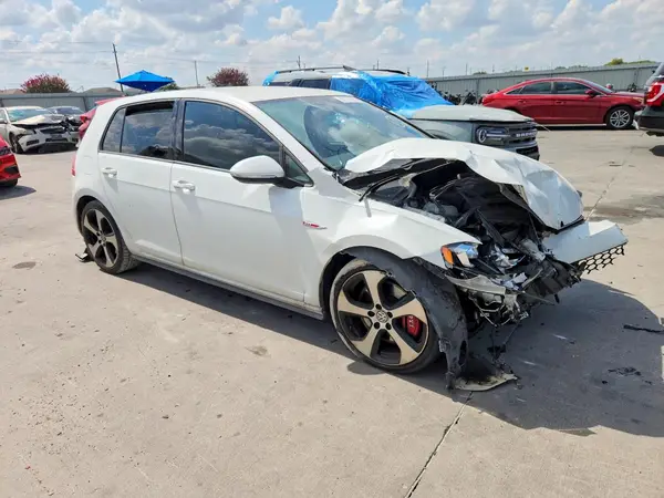 3VW6T7AU2KM018248 — 2019 Volkswagen GTI, фото 4 с аукциона Copart 12.10.2026, Передняя часть