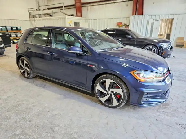3VW5T7AU9KM024088 — 2019 Volkswagen GTI, фото 4 с аукциона Copart, Боковая часть