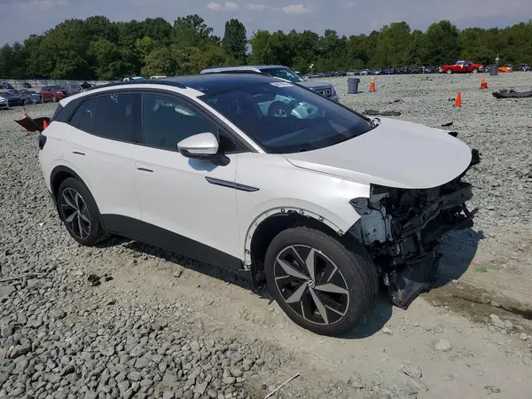 1V2WSPE85RC001196 — 2024 Volkswagen ID.4, фото 4 с аукциона Copart 14.10.2026, Передняя часть