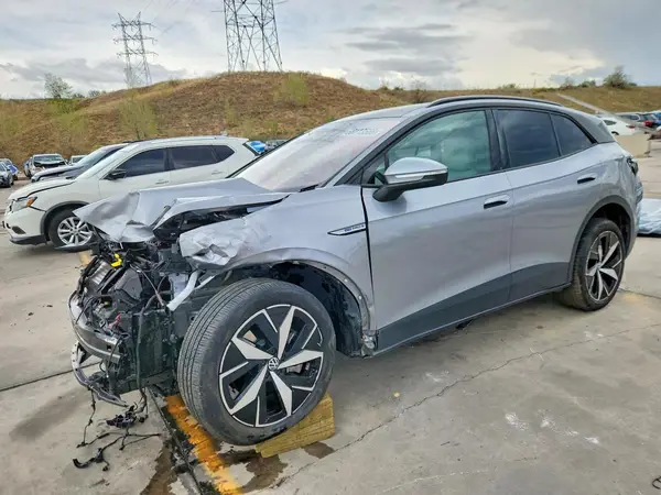 1V2WSPE84SC012499 — 2025 Volkswagen ID.4, Передняя часть (Front End), фото до ремонта