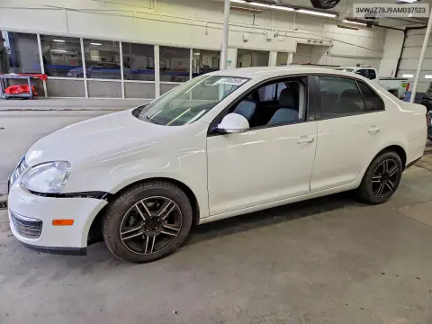 3VWJZ7AJ9AM037523 — 2010 Volkswagen Jetta, Передняя часть, фото до ремонта