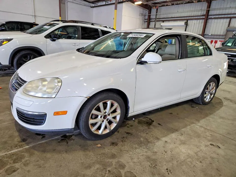 2010 VOLKSWAGEN JETTA VIN 3VWRX7AJ4AM055517 фото 1