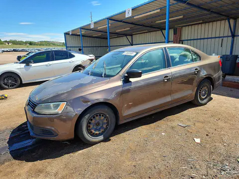 3VW2K7AJ6DM350767 — 2013 Volkswagen Jetta, Механические повреждения (Mechanical), фото до ремонта