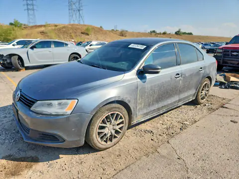 3VWD17AJ7EM364450 — 2014 Volkswagen Jetta, Повреждения снизу (Undercarriage), фото до ремонта