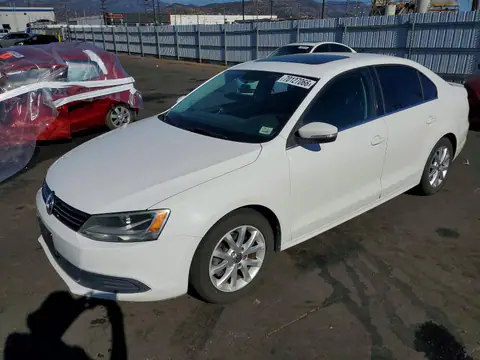 3VWD17AJ6EM378100 — 2014 Volkswagen Jetta, Задняя часть (Rear End), фото до ремонта