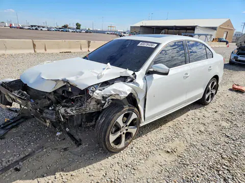3VWLA7AJ5FM341729 — 2015 Volkswagen Jetta, Передняя часть (Front End), фото до ремонта