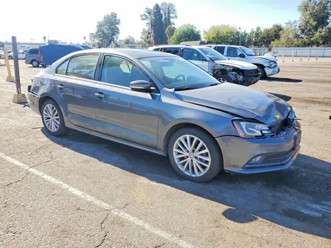 2016 Volkswagen Jetta VIN 3VWL17AJ3GM393619 фото 4