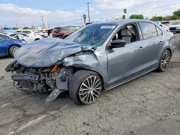 3VWD17AJ0GM303024 — 2016 Volkswagen Jetta, Передняя часть (Front End), фото до ремонта