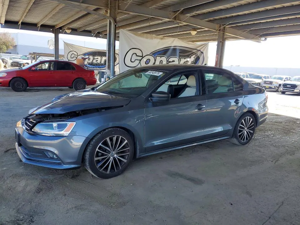 2016 Volkswagen Jetta VIN 3VWD17AJ3GM303664 фото 1