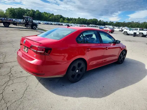 3VWD17AJ3GM270505 — 2016 Volkswagen Jetta, фото 3 с аукциона Copart, Передняя часть