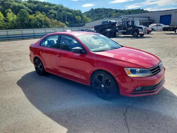 3VWD17AJ3GM270505 — 2016 Volkswagen Jetta, фото 4 с аукциона Copart, Передняя часть