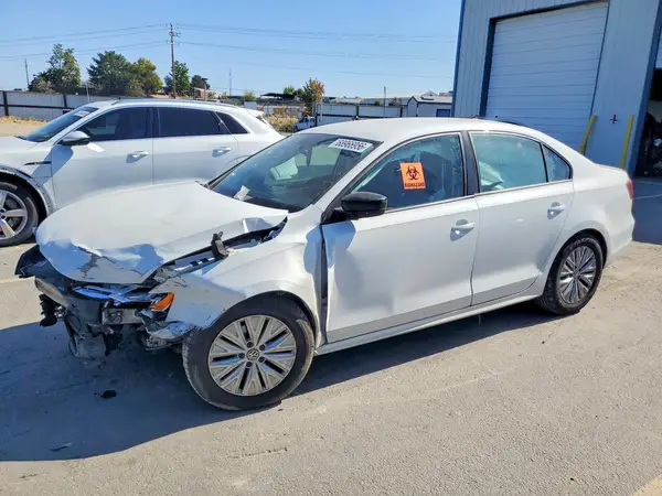 3VW267AJ7GM316958 — 2016 Volkswagen Jetta, Передняя часть (Front End), фото до ремонта