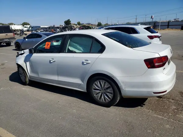 3VW267AJ7GM316958 — 2016 Volkswagen Jetta, фото 2 с аукциона Copart, Передняя часть