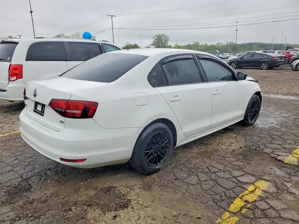 3VW267AJXGM346813 — 2016 Volkswagen Jetta, фото 3 с аукциона Copart, Передняя часть