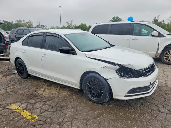 3VW267AJXGM346813 — 2016 Volkswagen Jetta, фото 4 с аукциона Copart, Передняя часть