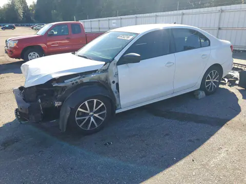 3VWB67AJ7GM264134 — 2016 Volkswagen Jetta, Передняя часть (Front End), фото до ремонта
