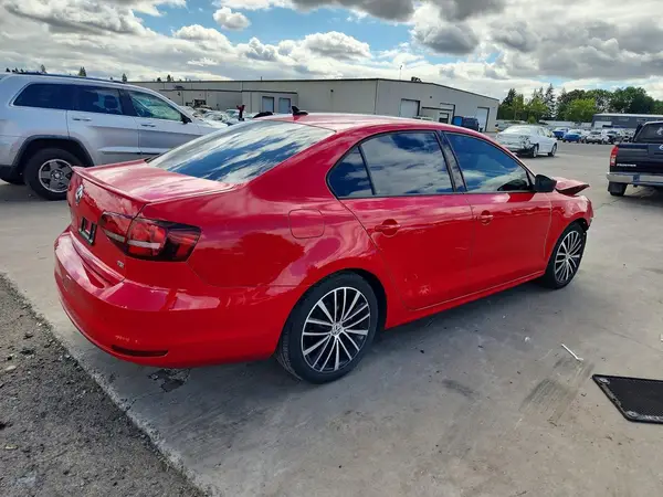 3VWD17AJ9GM250291 — 2016 Volkswagen Jetta, фото 3 с аукциона Copart, Передняя часть