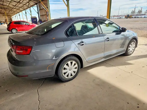 3VW267AJ8GM361956 — 2016 Volkswagen Jetta, фото 3 с аукциона Copart 28.09.2026, Передняя часть