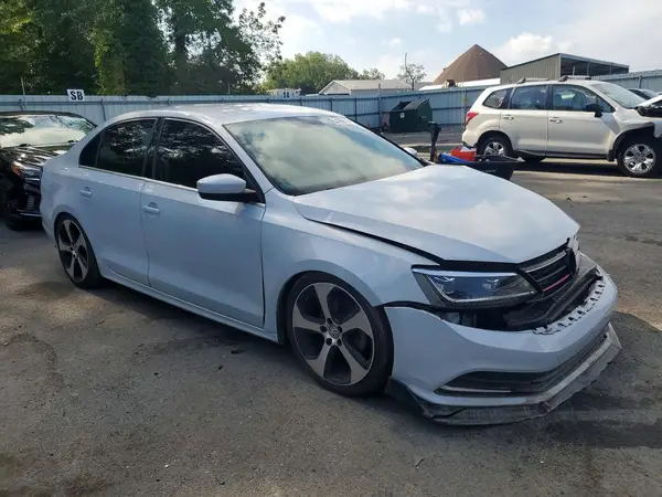 3VW2B7AJ7HM336141 — 2017 Volkswagen Jetta, фото 4 с аукциона Copart, Передняя часть