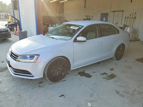 3VW2B7AJ5HM390103 — 2017 Volkswagen Jetta, Задняя часть (Rear End), фото до ремонта
