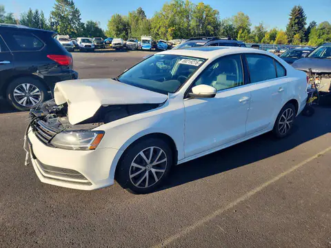 3VWDB7AJ1HM223830 — 2017 Volkswagen Jetta, Передняя часть (Front End), фото до ремонта