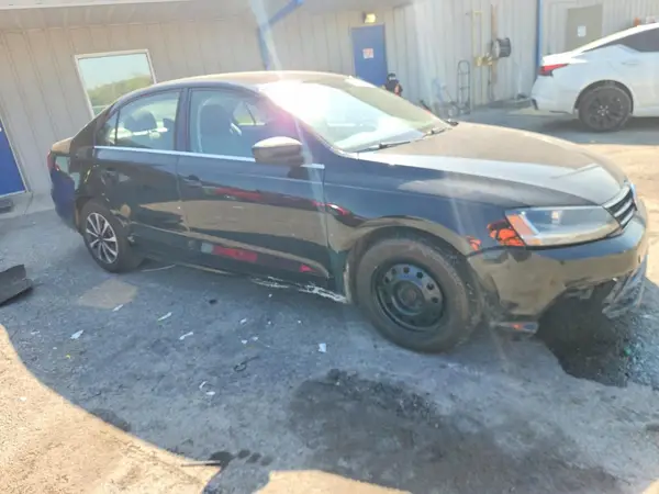 2017 VOLKSWAGEN JETTA VIN 3VW2B7AJ3HM316310 фото 4
