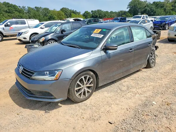 3VWDB7AJ3HM272463 — 2017 Volkswagen Jetta, Задняя часть (Rear End), фото до ремонта