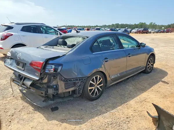 3VWDB7AJ3HM272463 — 2017 Volkswagen Jetta, фото 3 с аукциона Copart 06.10.2026, Задняя часть