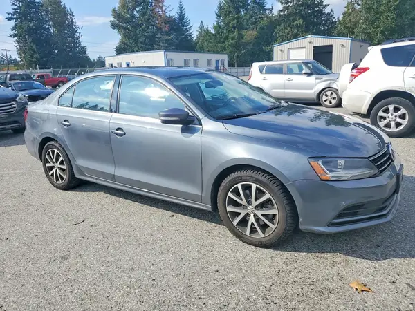 3VWDB7AJ8HM298475 — 2017 Volkswagen Jetta, фото 4 с аукциона Copart 28.09.2026, Боковая часть