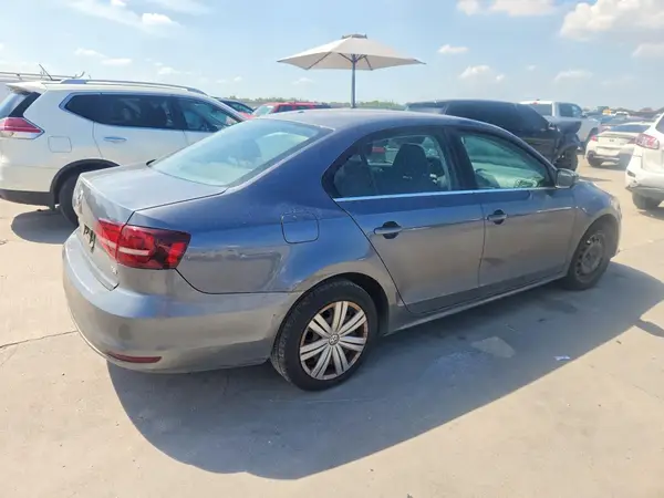3VW2B7AJ1HM212494 — 2017 Volkswagen Jetta, фото 3 с аукциона Copart 12.10.2026, Передняя часть