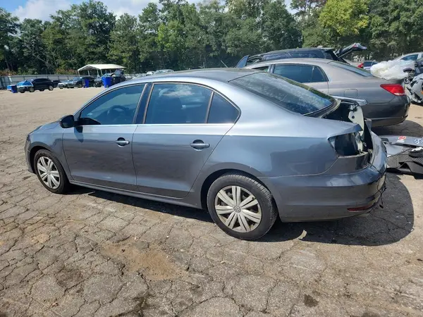 3VW2B7AJ1HM212589 — 2017 Volkswagen Jetta, фото 2 с аукциона Copart, Задняя часть