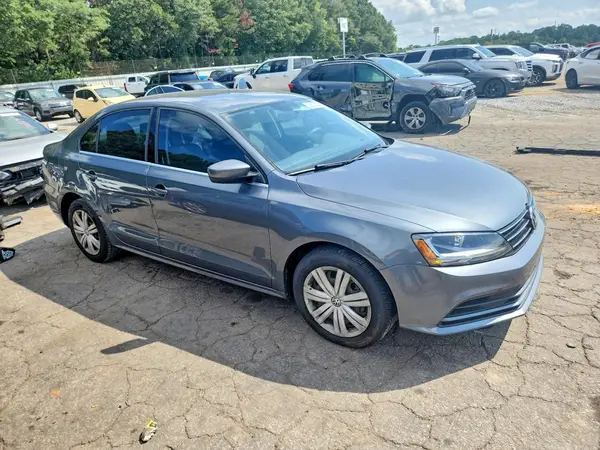 3VW2B7AJ1HM212589 — 2017 Volkswagen Jetta, фото 4 с аукциона Copart, Задняя часть
