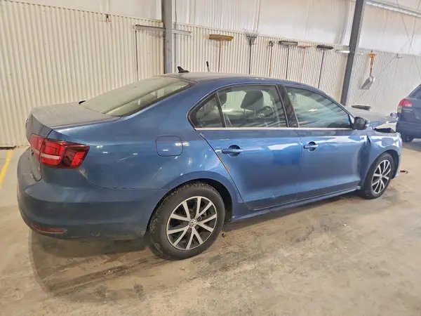 3VWDB7AJ1HM246038 — 2017 Volkswagen Jetta, фото 3 с аукциона Copart, Передняя часть