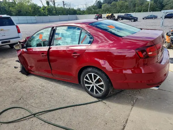 3VWDB7AJ6HM389745 — 2017 Volkswagen Jetta, фото 2 с аукциона Copart, Передняя часть