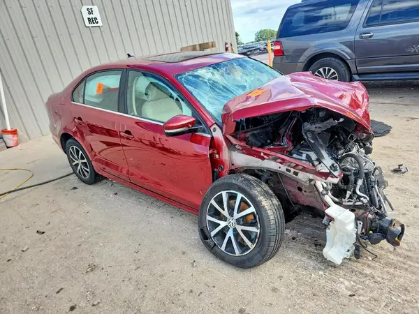 3VWDB7AJ6HM389745 — 2017 Volkswagen Jetta, фото 4 с аукциона Copart, Передняя часть
