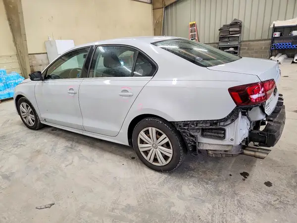 3VW2B7AJ3HM298892 — 2017 Volkswagen Jetta, фото 2 с аукциона Copart 06.10.2026, Задняя часть