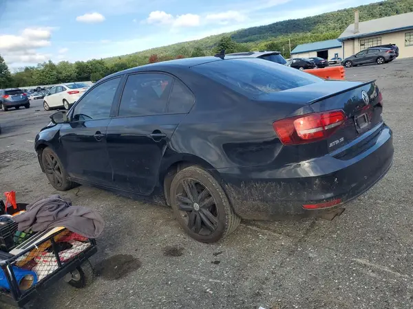 3VWD17AJ2JM227510 — 2018 Volkswagen Jetta, фото 2 с аукциона Copart, Передняя часть