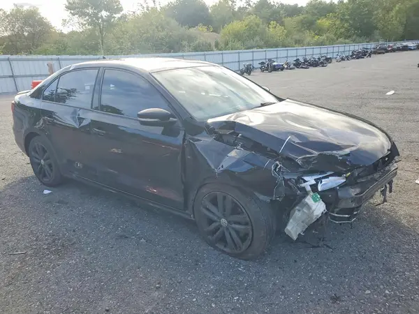 3VWD17AJ2JM227510 — 2018 Volkswagen Jetta, фото 4 с аукциона Copart, Передняя часть