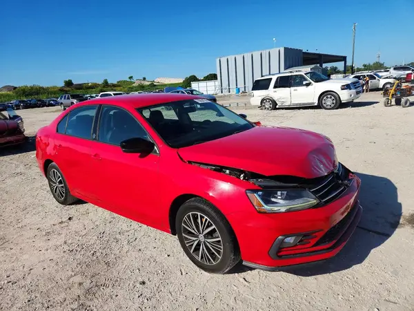 3VWDB7AJ9JM243328 — 2018 Volkswagen Jetta, фото 4 с аукциона Copart, Передняя часть