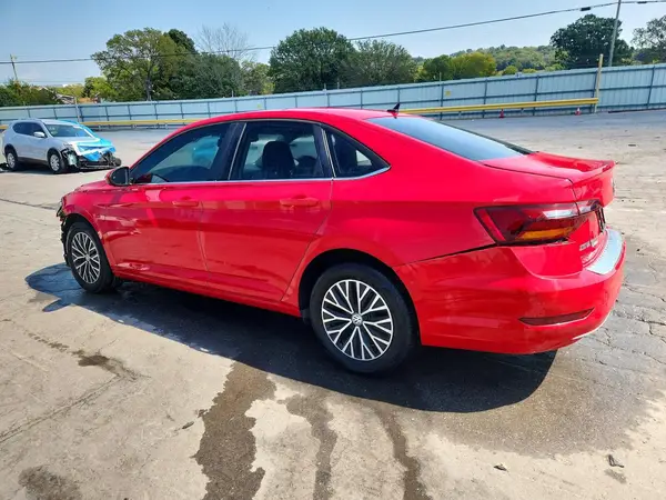 3VWC57BU0KM163557 — 2019 Volkswagen Jetta, фото 2 с аукциона Copart, Передняя часть