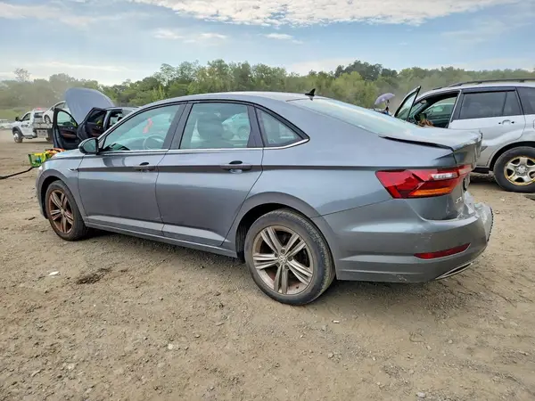 3VWCB7BUXKM149206 — 2019 Volkswagen Jetta, фото 2 с аукциона Copart, Задняя часть