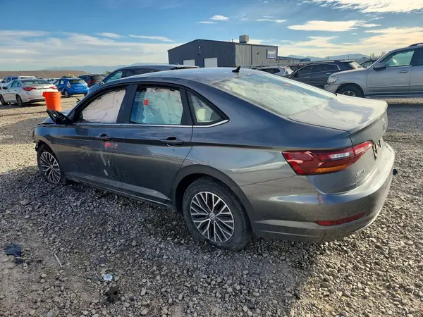 3VWC57BU2KM156657 — 2019 Volkswagen Jetta, фото 2 с аукциона Copart, Передняя часть