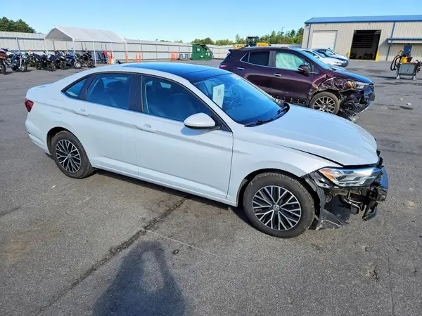 3VWC57BU9KM123218 — 2019 Volkswagen Jetta, фото 4 с аукциона Copart, Передняя часть