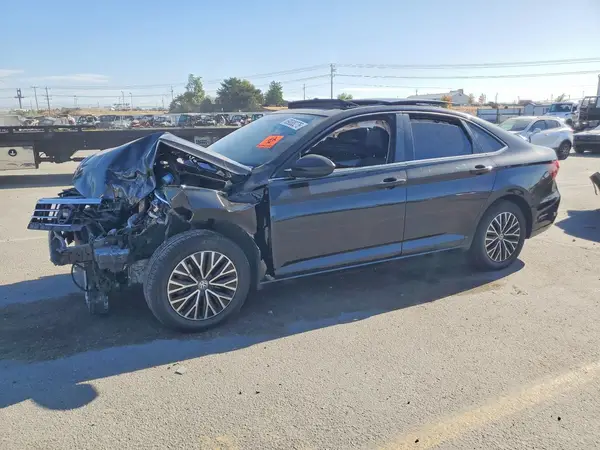 3VWC57BU1KM182733 — 2019 Volkswagen Jetta, Передняя часть (Front End), фото до ремонта
