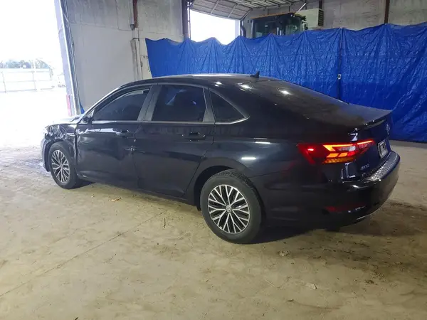 3VWEB7BU9KM186983 — 2019 Volkswagen Jetta, фото 2 с аукциона Copart, Боковая часть