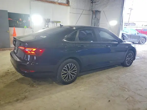 3VWEB7BU9KM186983 — 2019 Volkswagen Jetta, фото 3 с аукциона Copart, Боковая часть